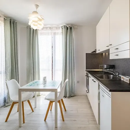 17, Cabacum Beach Apartment *
