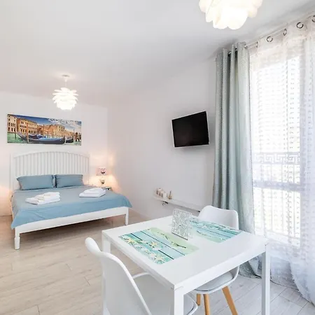 17, Cabacum Beach Apartment Varna